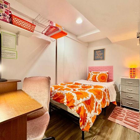 Private Tiny Room On The 1St Floor With Shared Bathroom Near Airport And Downtown Seattte Seattle Kültér fotó