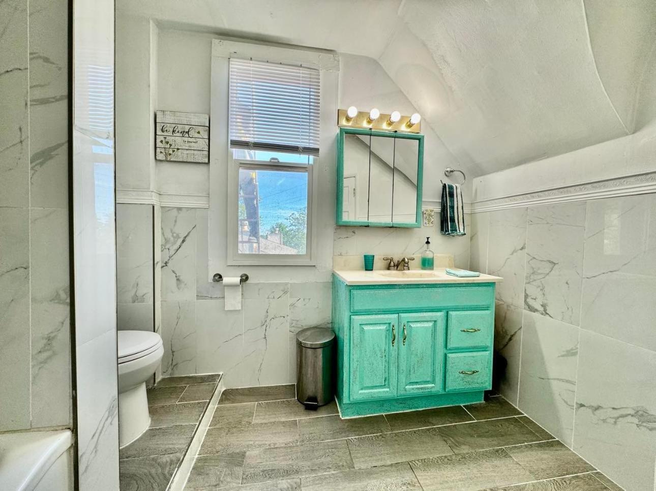 Private Tiny Room On The 1St Floor With Shared Bathroom Near Airport And Downtown Seattte Seattle Kültér fotó