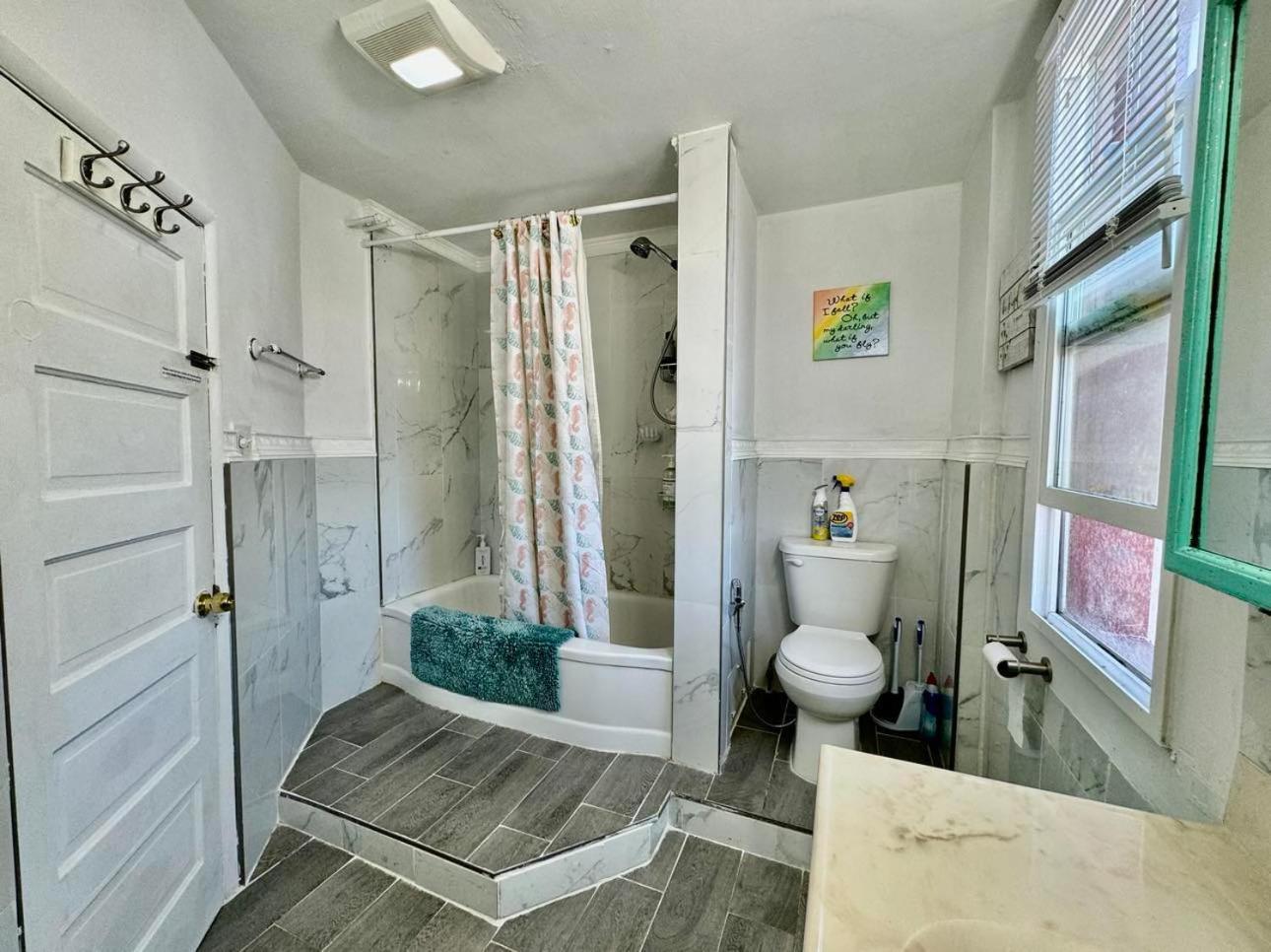 Private Tiny Room On The 1St Floor With Shared Bathroom Near Airport And Downtown Seattte Seattle Kültér fotó